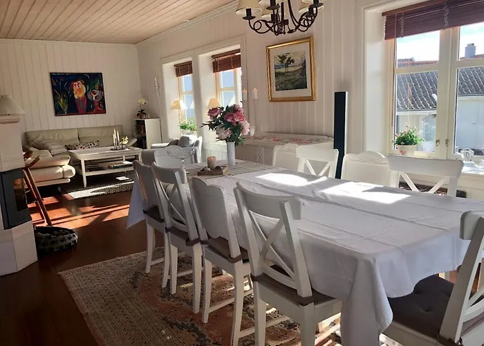 Skipperhus * Skjærhollen
